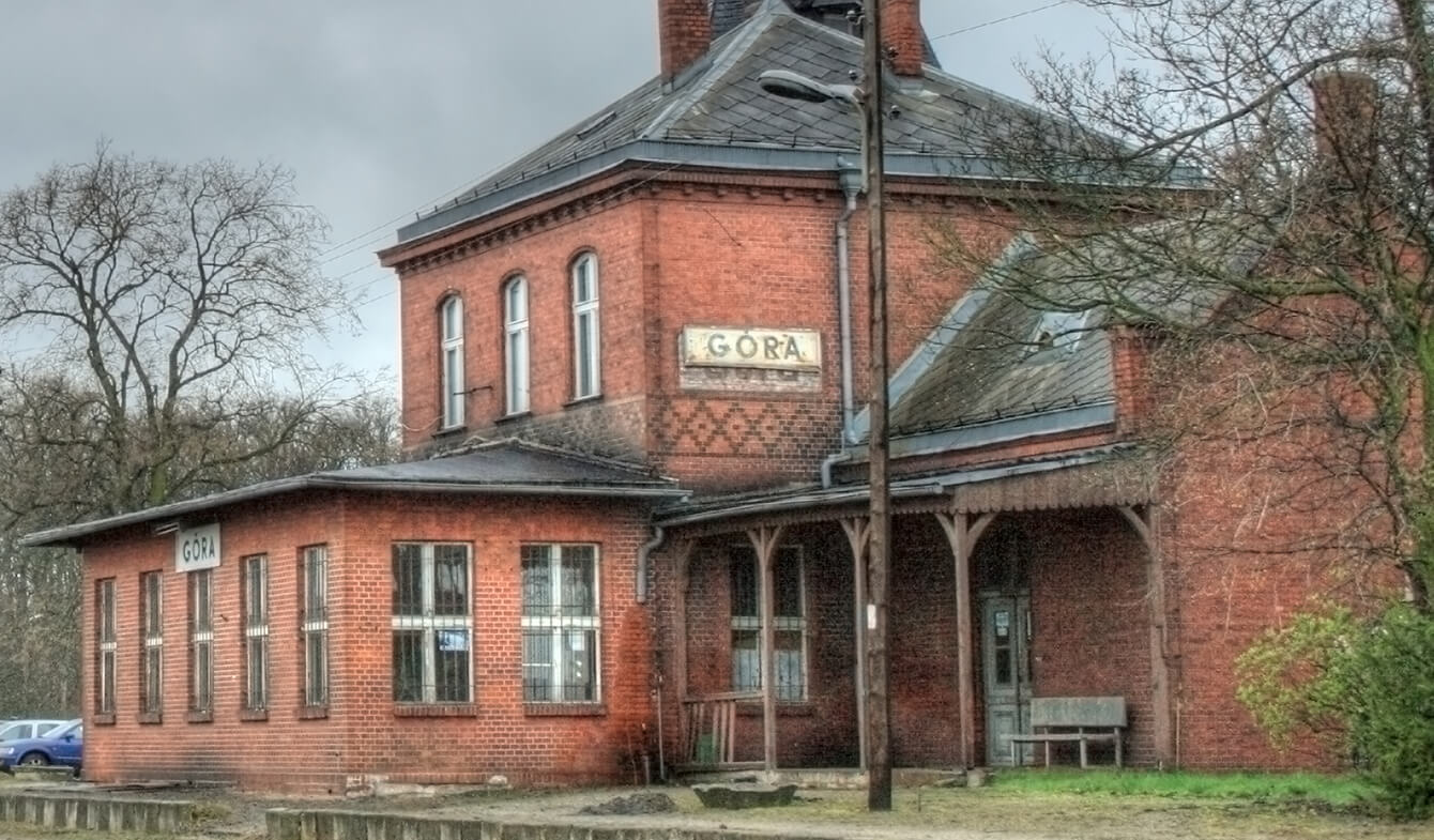 bahnhof Bahnhofsgebäude